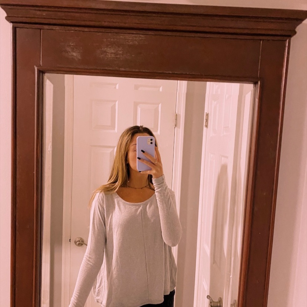 Billabong Top (cutout details in the back)